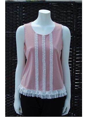 プリンチペッサ、レースヲ胸元にあしらったキャミソール