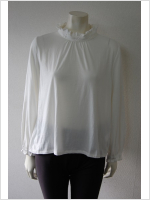 　　綿100%ハイネックブラウス