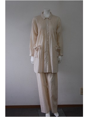 綿100％サッカー生地、シャツタイプのゆったりとしたパジャマ